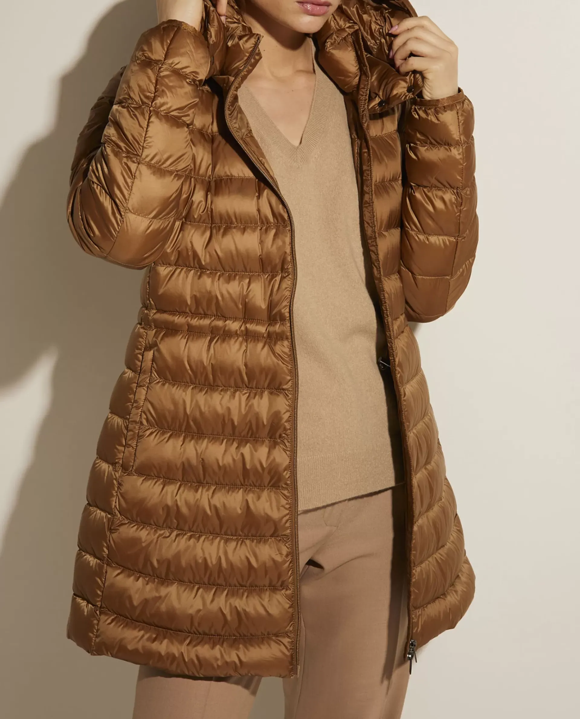 Outlet Korte Jas Met Capuchon Vrouwen Jassen